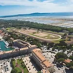 Port : T2 Avec Loggia, Wifi, Parking, Climatisation, 4 Pers., Proche Plaisance - Fr-1-335-164
