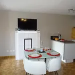 Appartamento Port : T2 Avec Loggia, Wifi, Parking, Climatisation, 4 Pers., Proche Plaisance - Fr-1-335-164 *