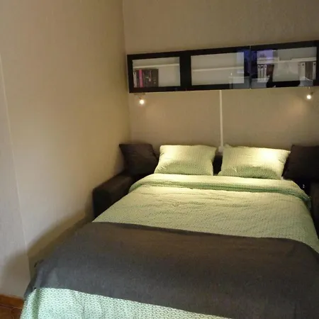 Lejlighed Port : T2 Avec Loggia, Wifi, Parking, Climatisation, 4 Pers., Proche Plaisance - Fr-1-335-164 Hyères