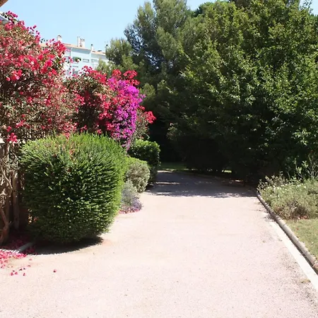 Port : T2 Avec Loggia, Wifi, Parking, Climatisation, 4 Pers., Proche Plaisance - Fr-1-335-164 Lejlighed *